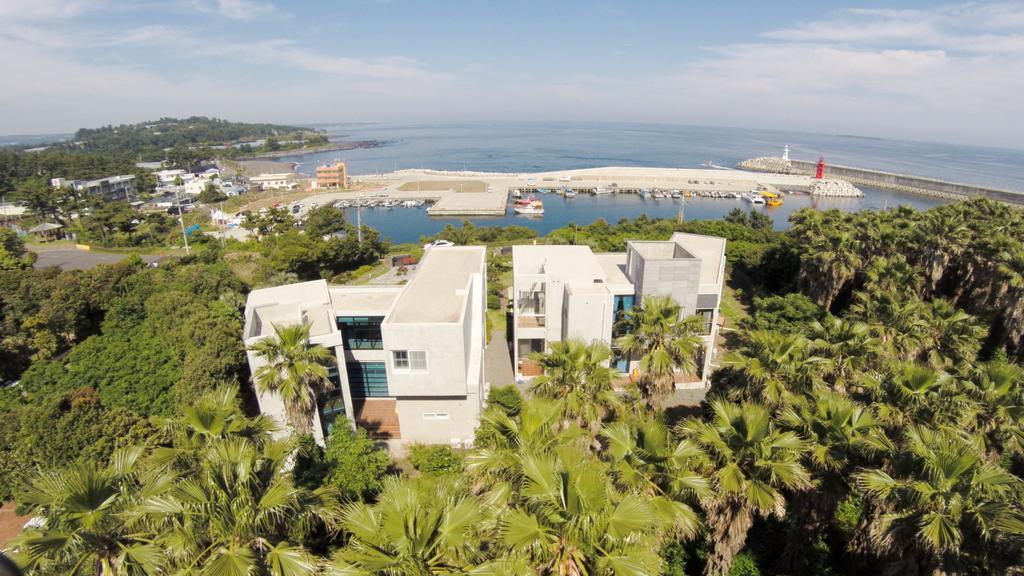 Cobeach Familiar Pension Seogwipo Zewnętrze zdjęcie
